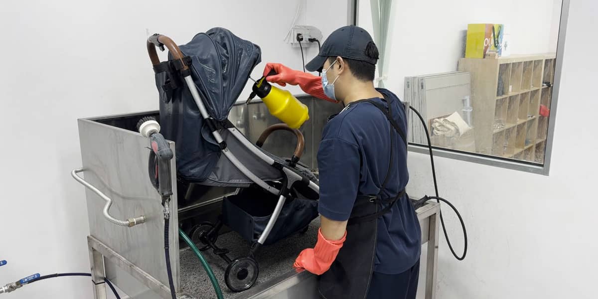 Stroller-Maintenance-and-Cleaning