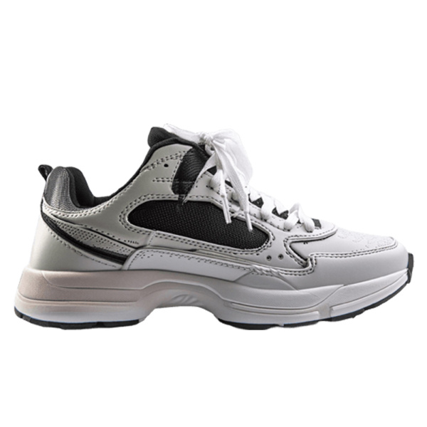 Sneakers/Sports shoes